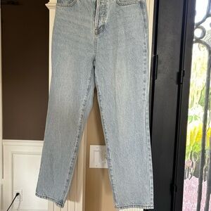 Pacsun high rise straight light denim jeans. Size 25